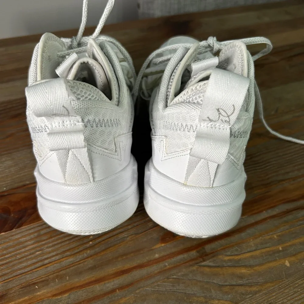 Jordan Why Not Zer0.3 White Basketball Shoes CD3003-103 Mens Size 9